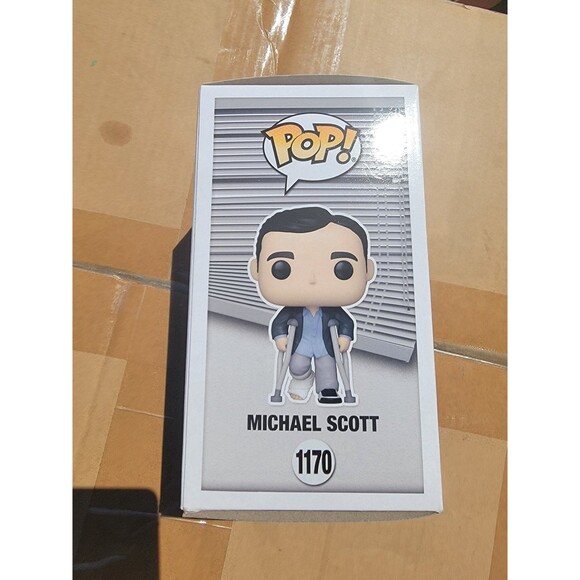 The Office Michael Scott on Crutches #1170 - Picture 4 of 6